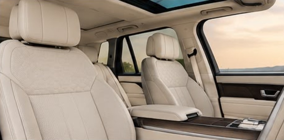 Range Rover P460e Autobiography, seats